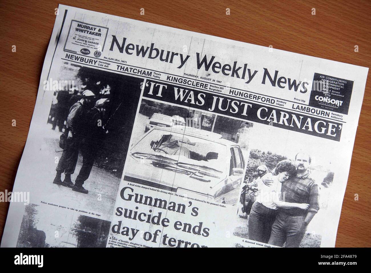 Le massacre de Hungerford... les pages de couverture et d'intérieur des journaux 20/août/1987 copie pic David Sandison Banque D'Images