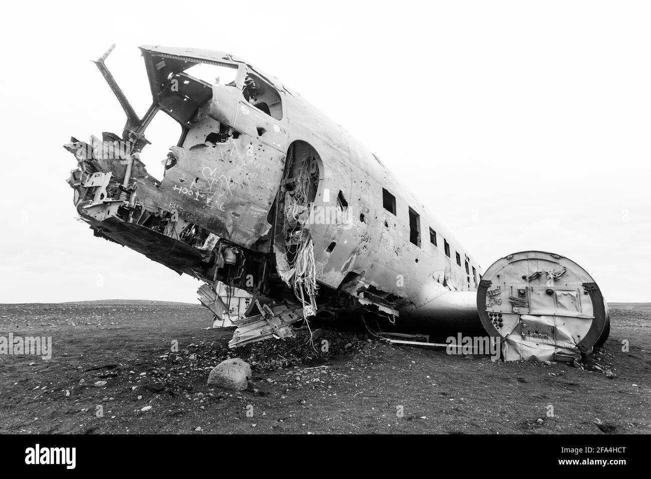 Solheimasandur plane wreck vue. Vue du sud de l'Islande. Plan abandonnés sur la plage Banque D'Images