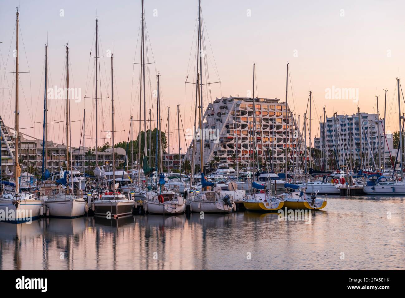 La grande motte Banque de photographies et d’images à haute résolution