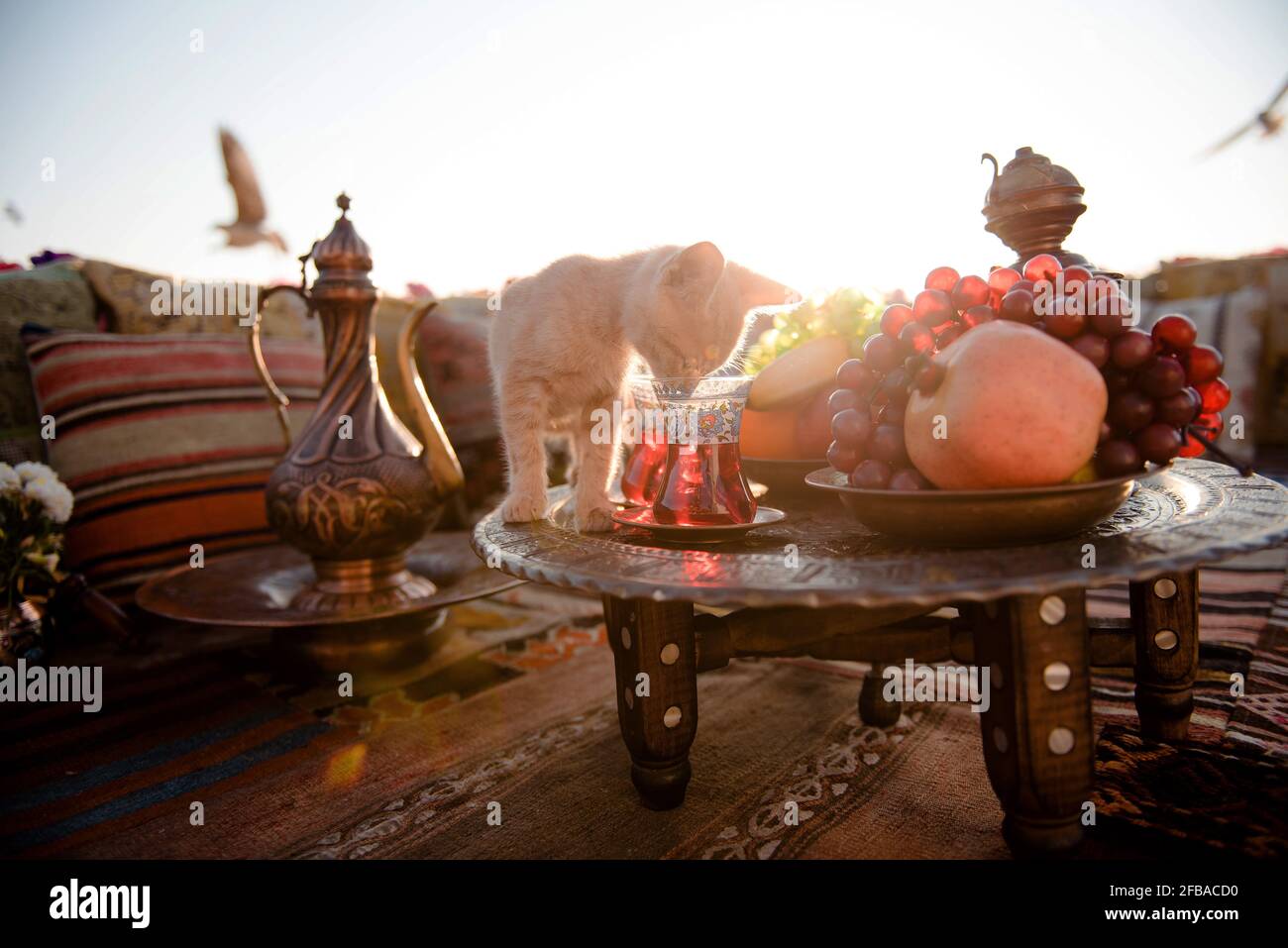 Turkish Table Carpet Banque De Photographies Et D Images A Haute Resolution Alamy