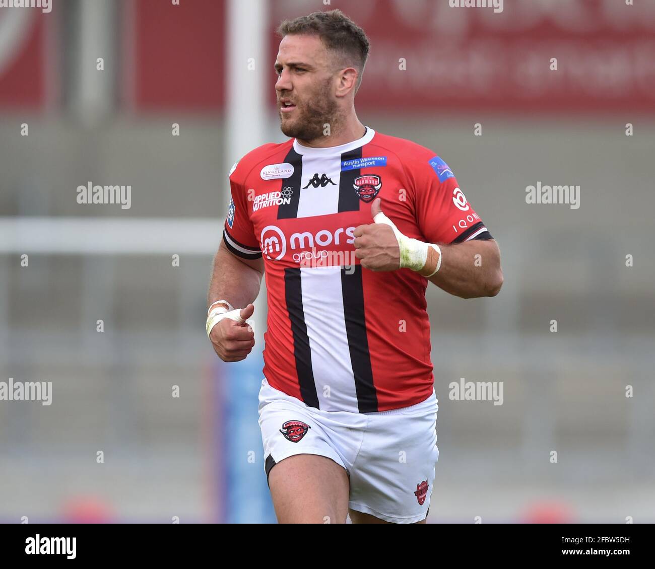 Lee Mossop (8) de Salford Red Devils pendant le match Banque D'Images