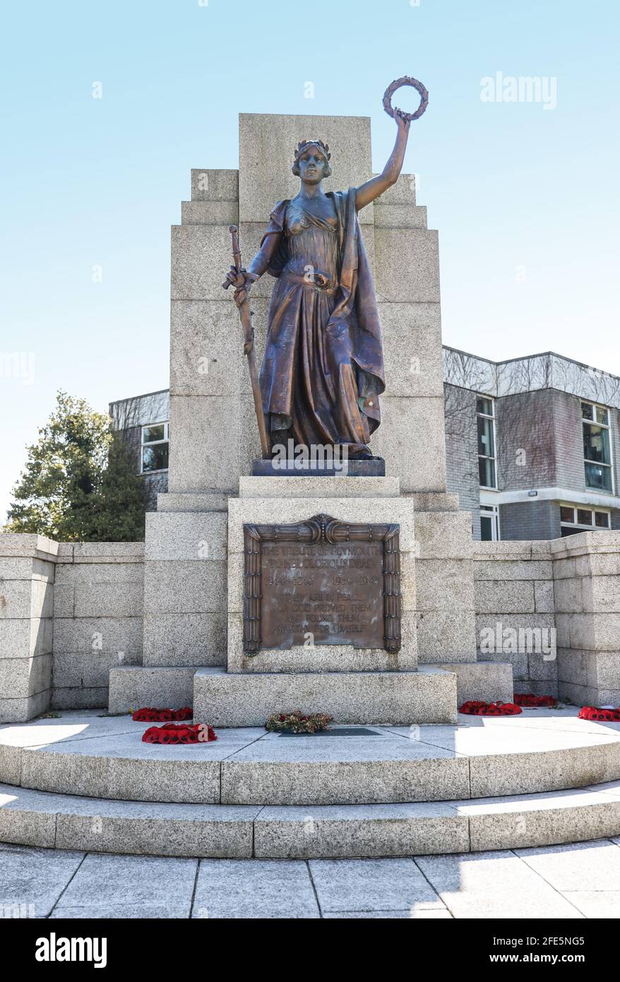 L'hommage de Plymouth à son mémorial Glorius Dead au bord de Plymouth Hoe. Se souvenir des perdus des deux guerres mondiales. Sur Citadel Road Banque D'Images