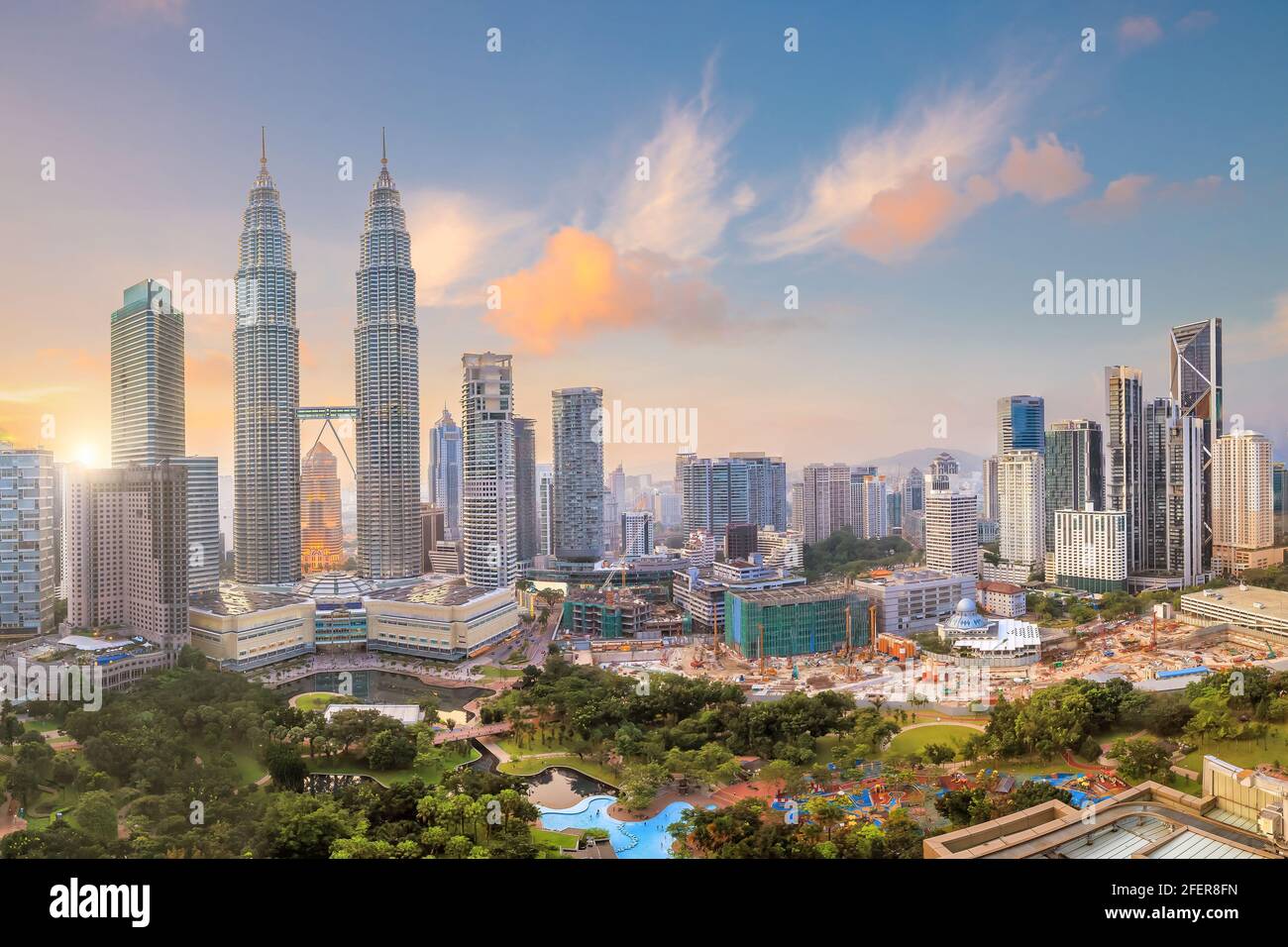 Vue de dessus de l'horizon de Kuala Lumper au crépuscule Banque D'Images