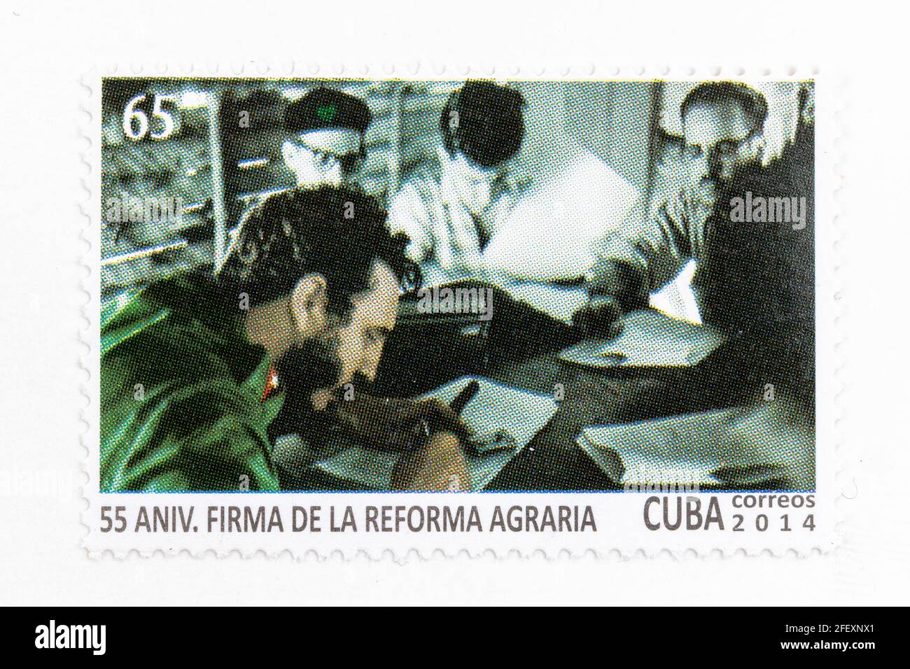 Fidel Castro en timbre postal d'époque 'Cuba Correos'. 55e anniversaire de la réforme agraire. Année 2014 Banque D'Images