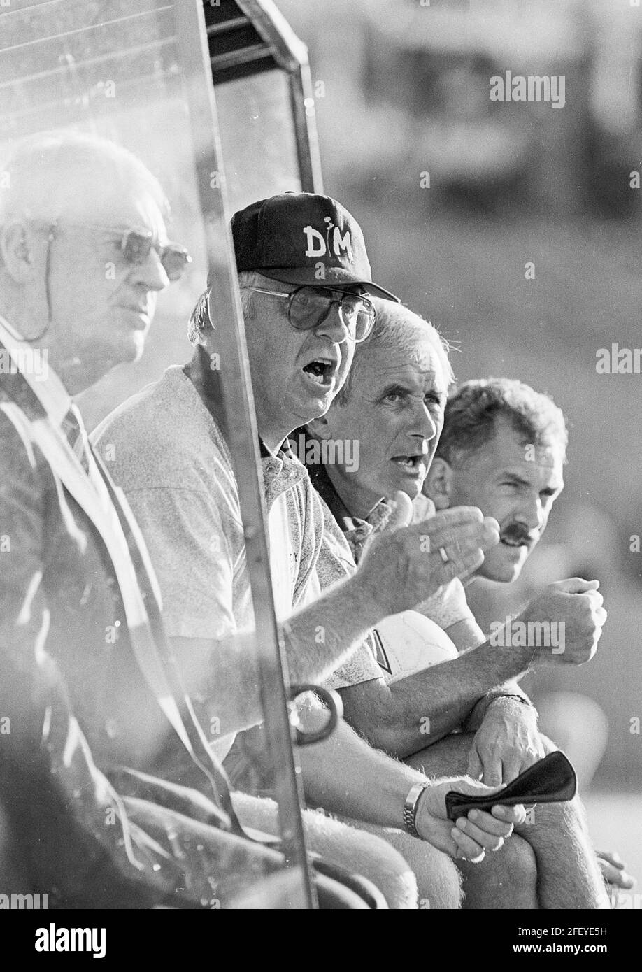 Dave Merrington, directeur du FC Southampton, photographié pendant la pré-saison de Southamptons Matchs d'entraînement en Irlande pour la saison 1995/96 Banque D'Images