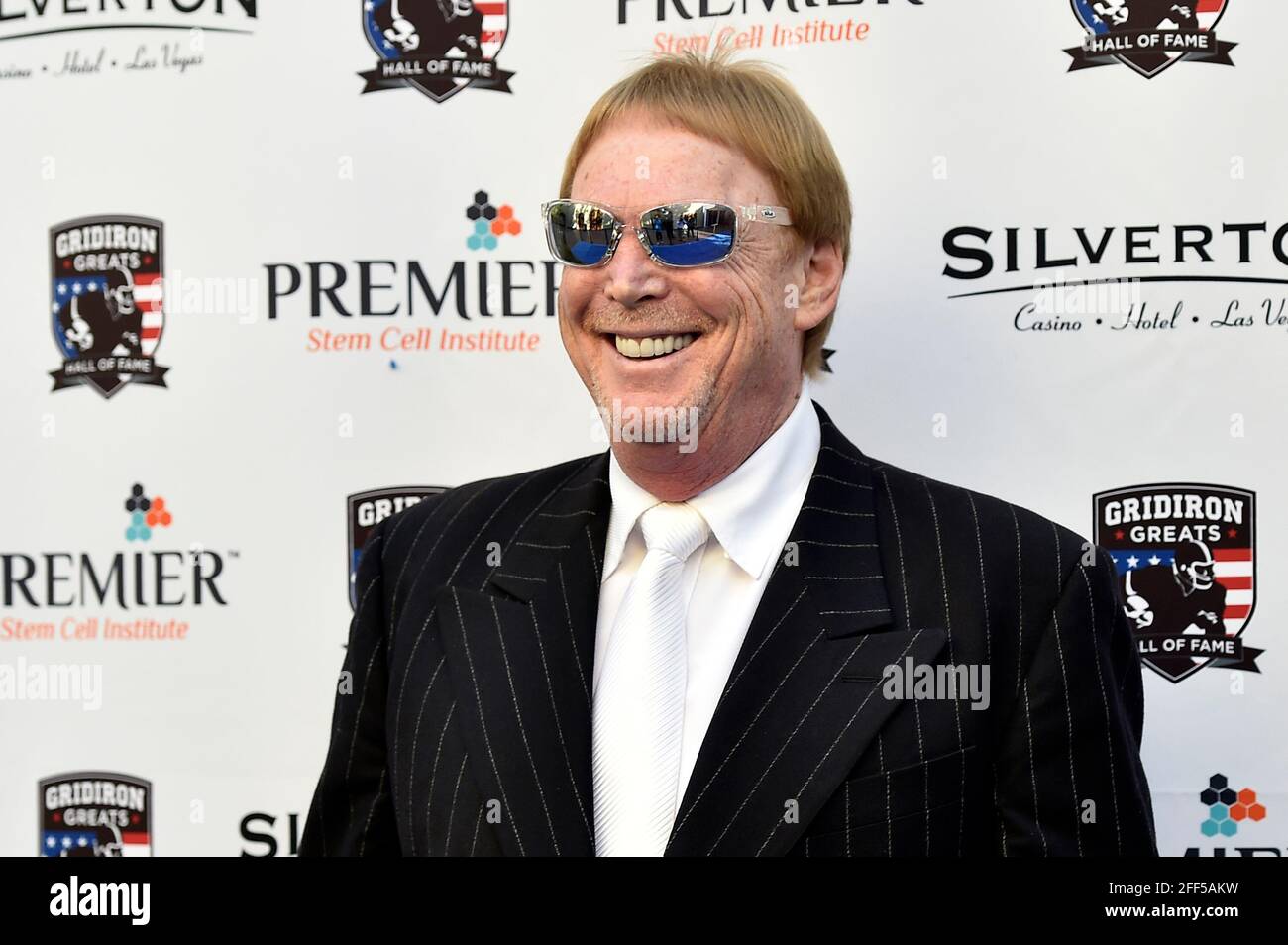 Las Vegas, Nevada, États-Unis. 3 juin 2016. Mark Davis, propriétaire des Raiders d'Oakland, arrive au dîner d'initiation Gridiron Greats Hall of Fame au Silverton Hotel-casino, le 3 juin 2016, à Las Vegas, Nevada crédit: David Becker/ZUMA Wire/Alay Live News Banque D'Images
