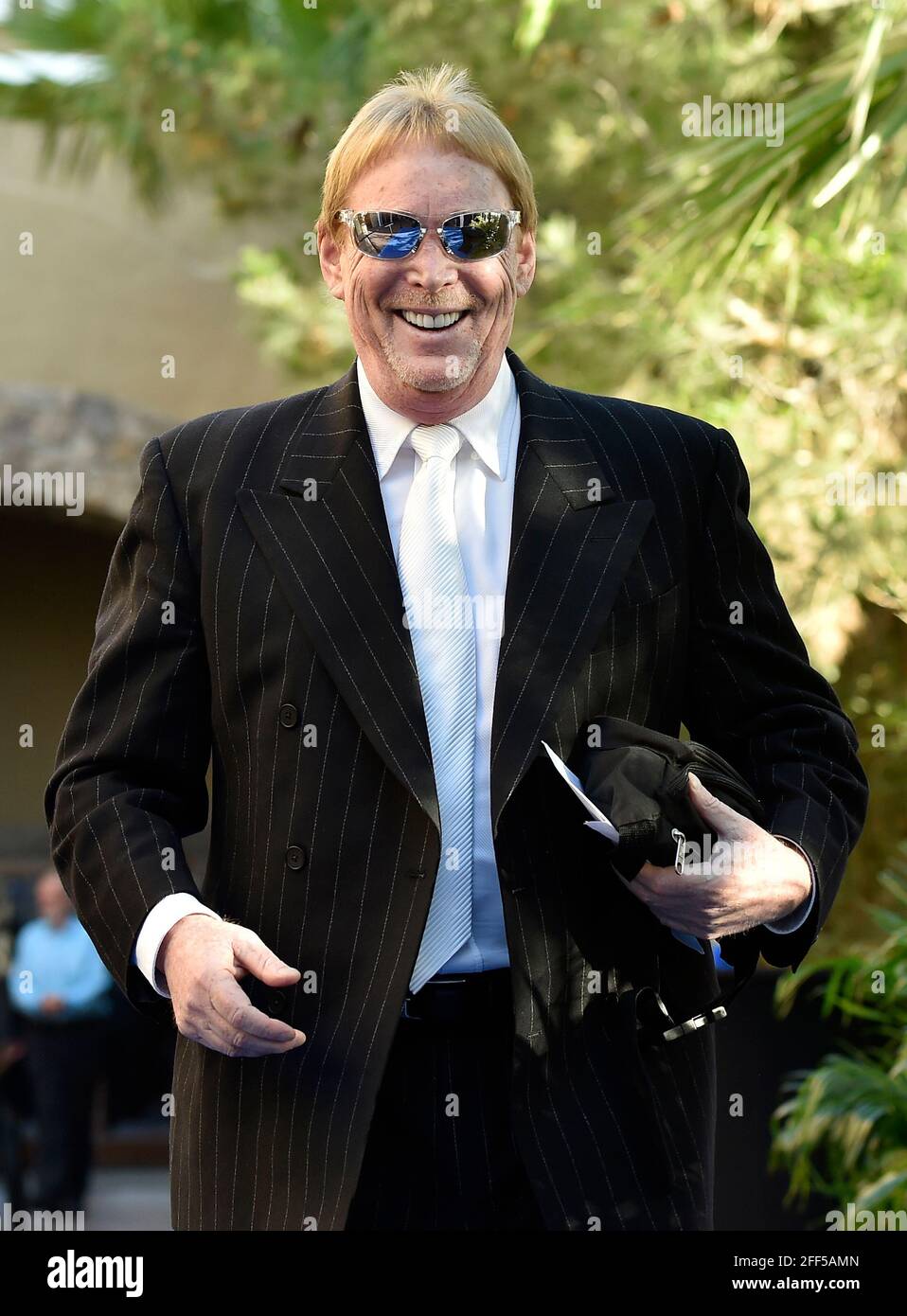 Las Vegas, Nevada, États-Unis. 3 juin 2016. Mark Davis, propriétaire des Raiders d'Oakland, arrive au dîner d'initiation Gridiron Greats Hall of Fame au Silverton Hotel-casino, le 3 juin 2016, à Las Vegas, Nevada crédit: David Becker/ZUMA Wire/Alay Live News Banque D'Images