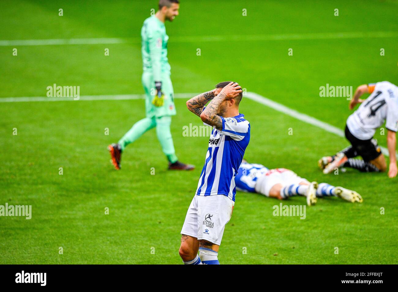 VALENCE, ESPAGNE - AVRIL 24: Joselu de Deportivo Alavés lors du match de la Liga entre Valencia CF et Deportivo Alaves à Estadio Mestalla le avril Banque D'Images