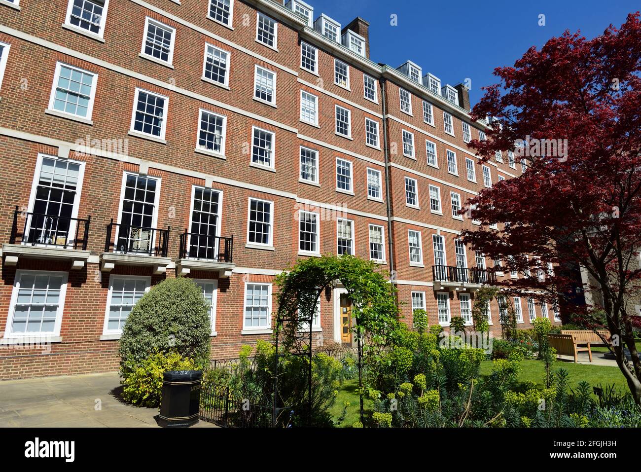 Pump court et Elm court Gardens, Middle Temple Lane, quartier juridique du Temple, City of London, Royaume-Uni Banque D'Images