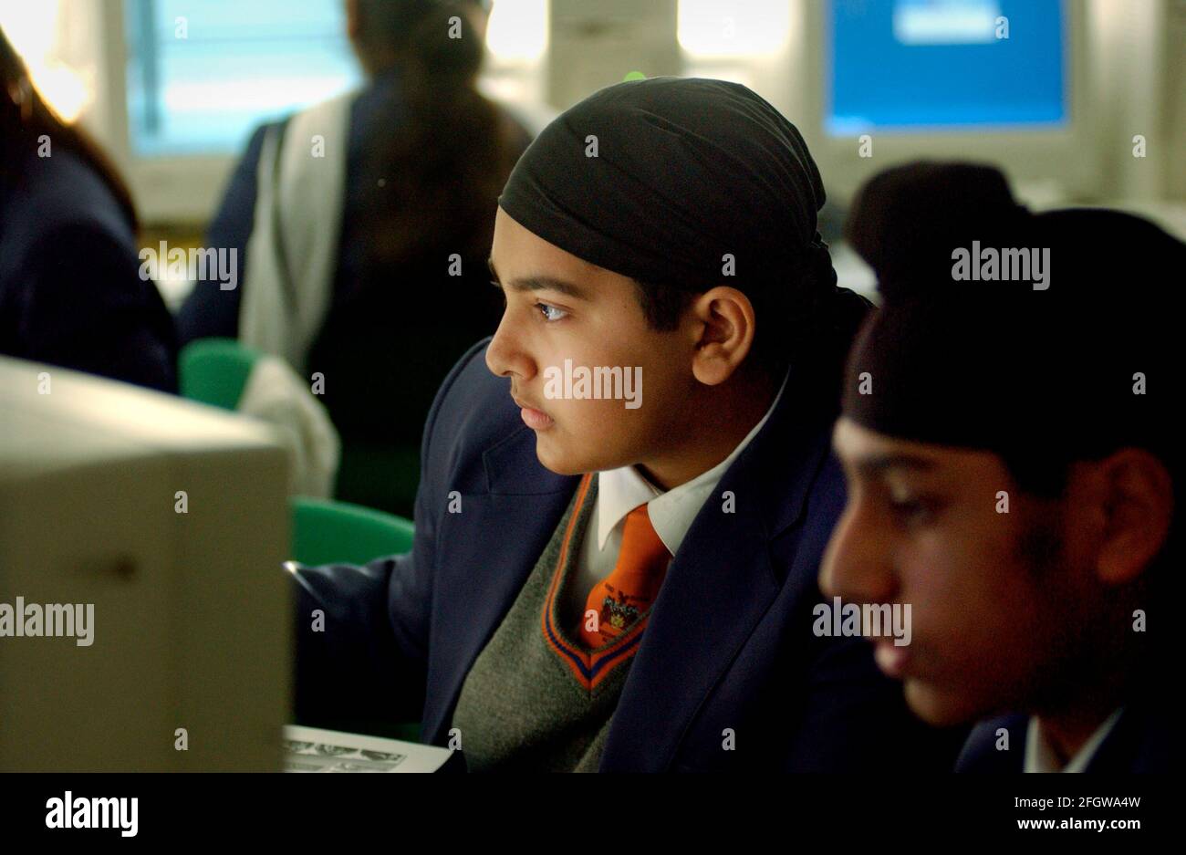 LE GOUROU NANAK SIKH ÉCOLE SECONDAIRE,SOUTHALL.12/1/05 PILSTON Banque D'Images