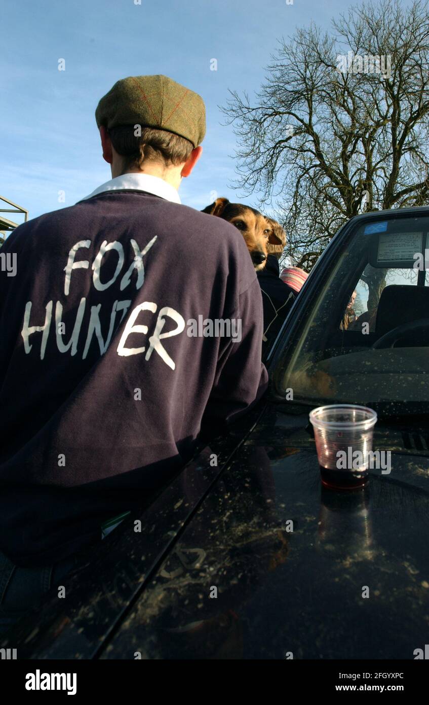 LA CHASSE DE BEAUFORT SE RÉUNIT LE 27/12/04 PILSTON Banque D'Images LA CHASSE DE BEAUFORT SE RÉUNIT LE 27/12/04 PILSTON Banque D'Images