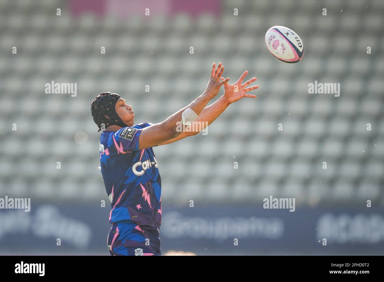 PierreHenri AZAGOH du Paris lors du match DES 14 MEILLEURS joueurs de