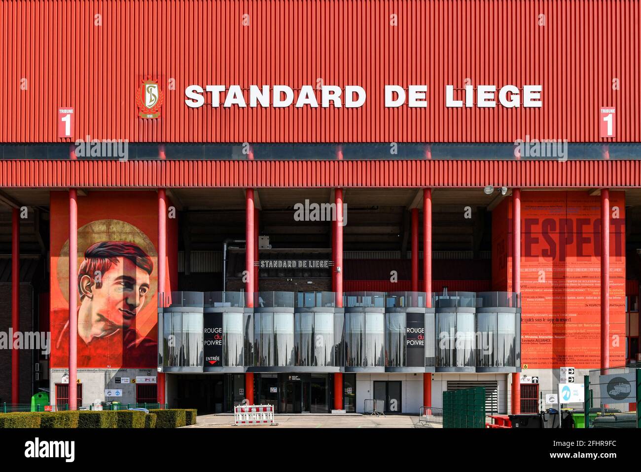 L'illustration montre l'extérieur de la 'Stade Maurice Dufrasne' stade devant la finale de la coupe belge « Croky Cup » entre KRC Genk et Standar Banque D'Images