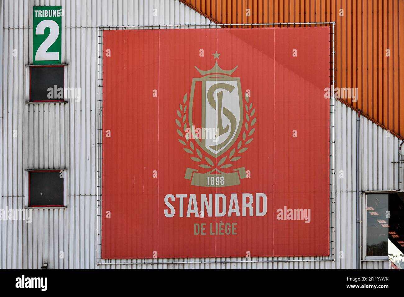 L'illustration montre l'extérieur de la 'Stade Maurice Dufrasne' stade devant la finale de la coupe belge « Croky Cup » entre KRC Genk et Standar Banque D'Images