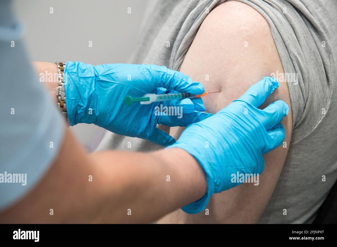 Pfizer–BioNTech COVID-19 vaccin en Pologne, 23 avril 2021 © Wojciech Strozyk / Alamy stock photo Banque D'Images