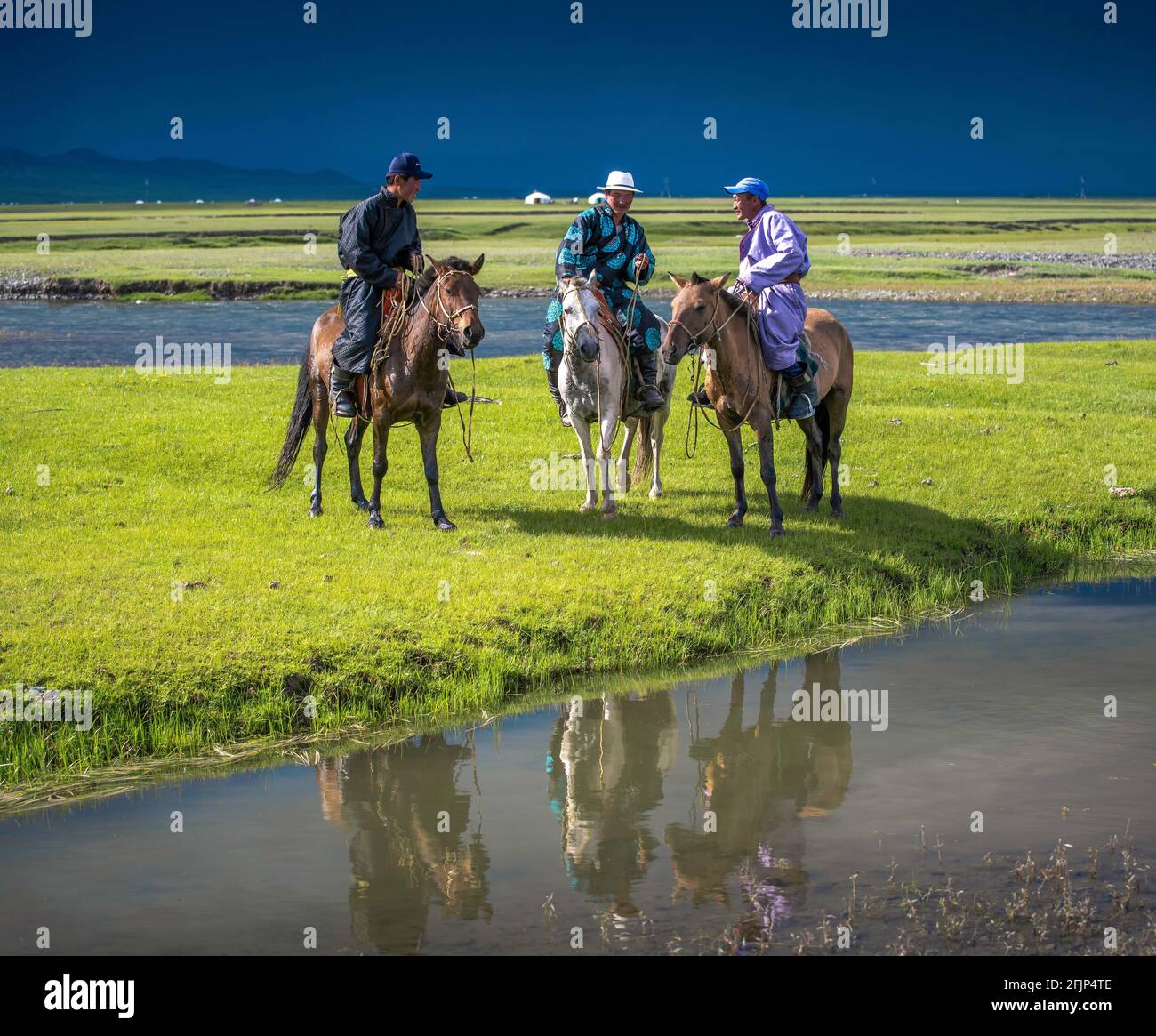 Nomad sur les chevaux, province d'Arkhangai, Mongolie Banque D'Images