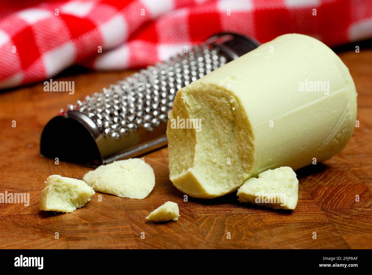 Fromage Glarner Schabziger (Trigonella melilotus-caerulea) , fromage aux herbes avec Melilotus, râleur, râleur de fromage, fromage aux herbes Banque D'Images