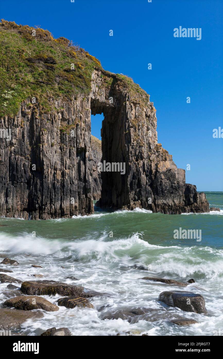 Church Doors Cove, Skrinkle Haven, Pembrokeshire Coast, pays de Galles, Royaume-Uni Banque D'Images