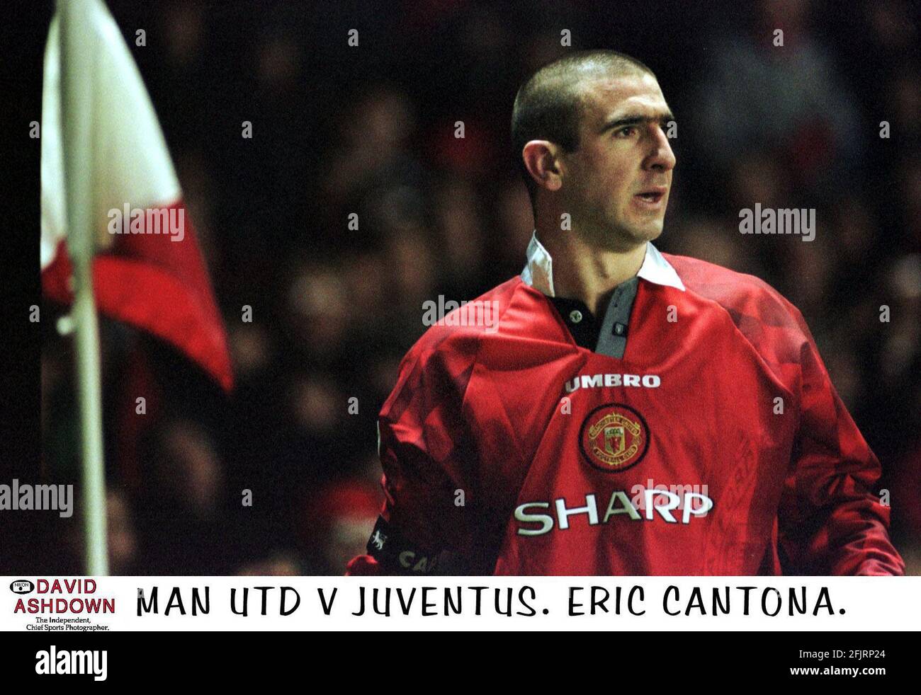 Photo De Presse Vintage Manchester United – Eric Cantona – Tirage Noir Et Blanc 24x18cm