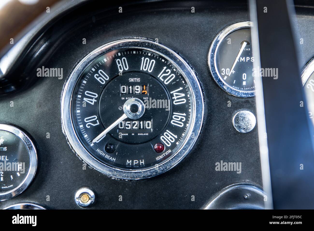 Indicateur de vitesse intérieur léger Aston Martin DB4 GT SWB 1961 Banque D'Images