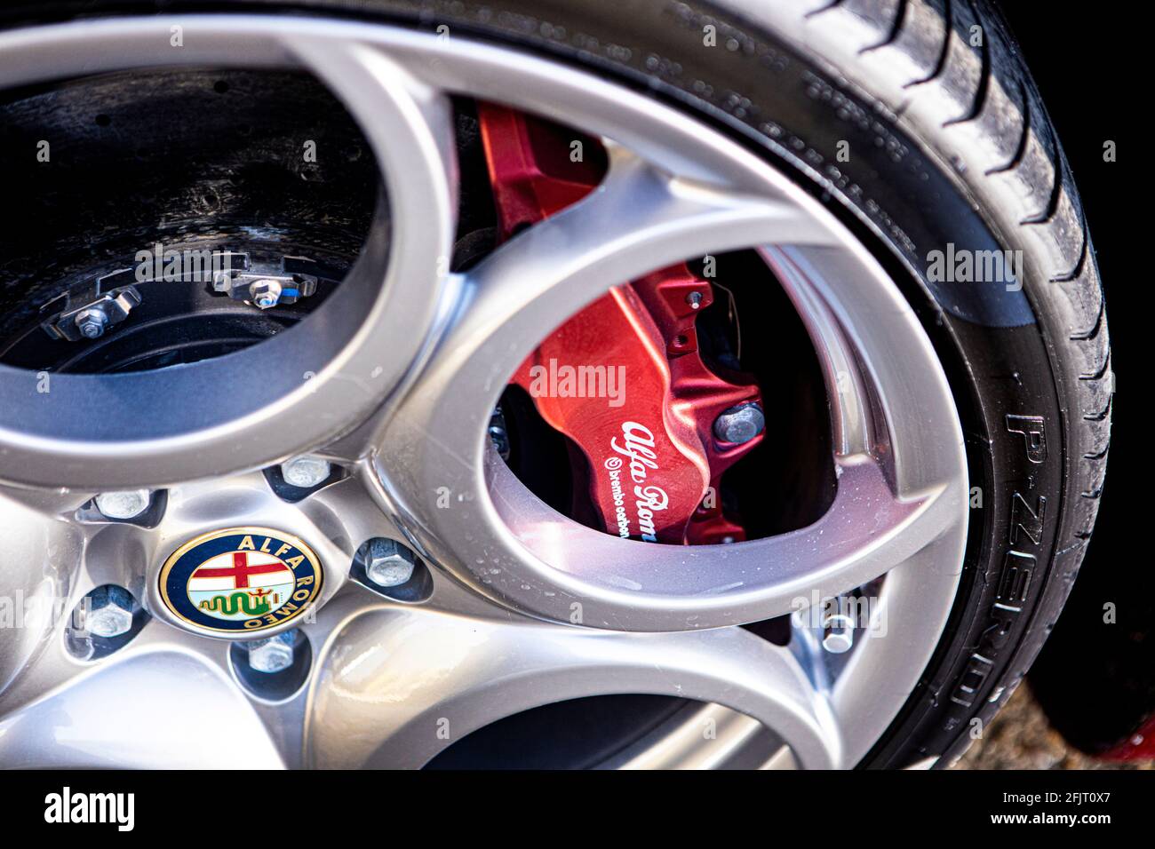 2013 roues Spider Alfa Romeo 8C Banque D'Images