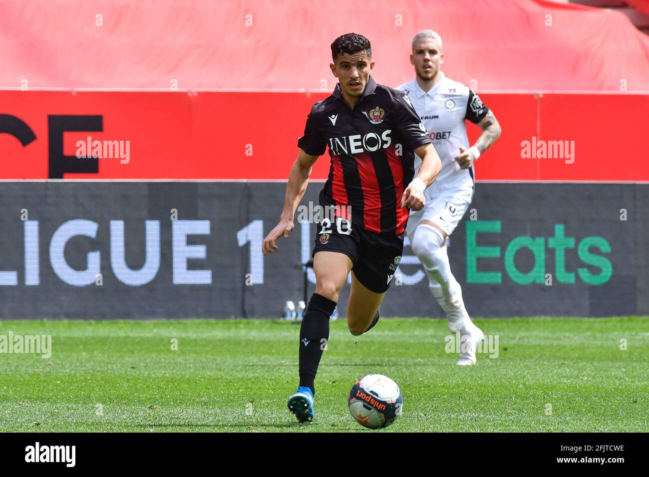 Youcef Atal - FOOTBALL : Nice vs Montpellier - Ligue 1 Uber mange à Nice, France, le 25 avril 2021. Nice a gagné 3-1. (Photo de Lionel Urman/Sipa USA) Banque D'Images