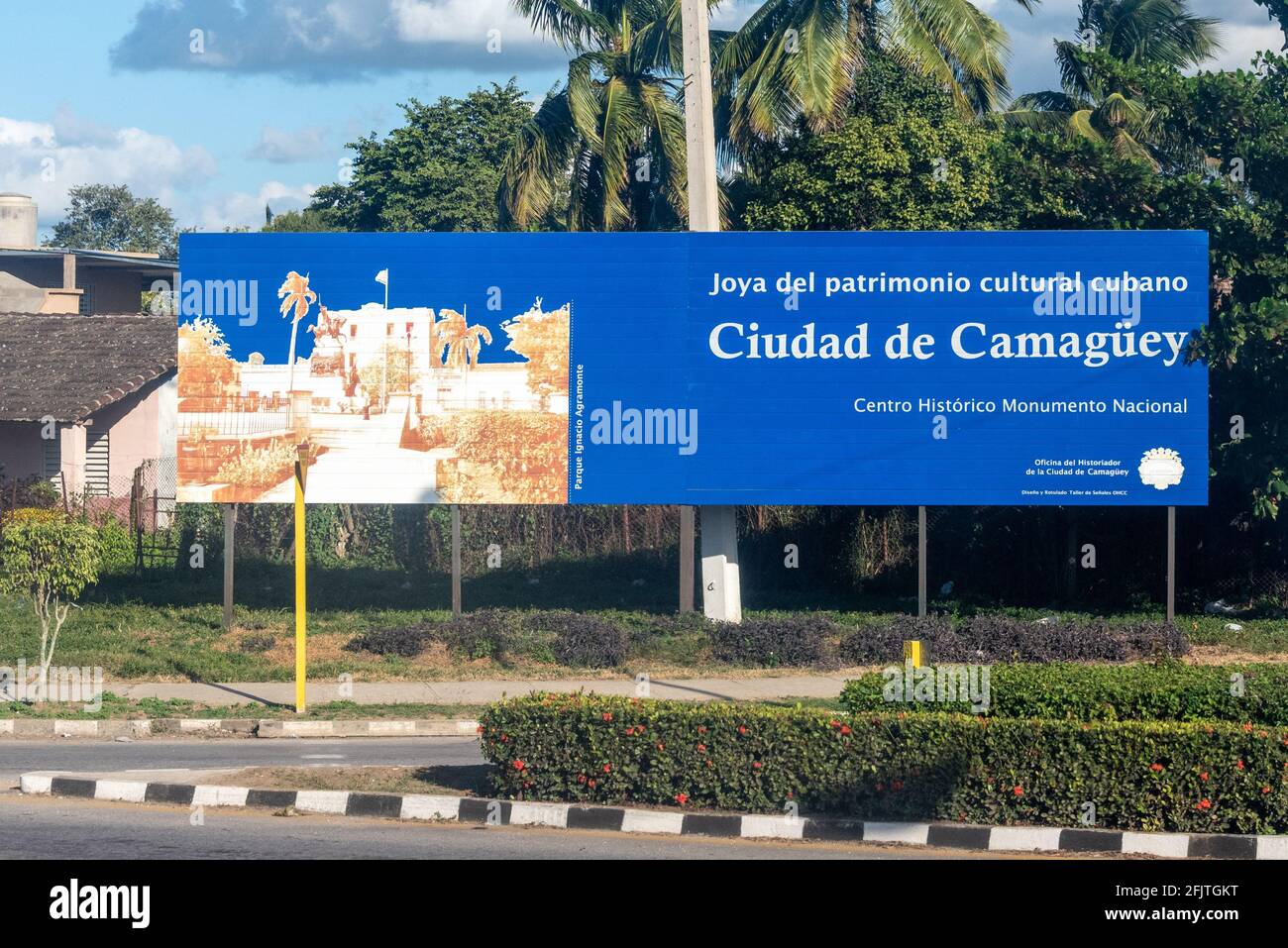 Panneau d'affichage à l'entrée de Camaguey, Cuba Photo Stock - Alamy