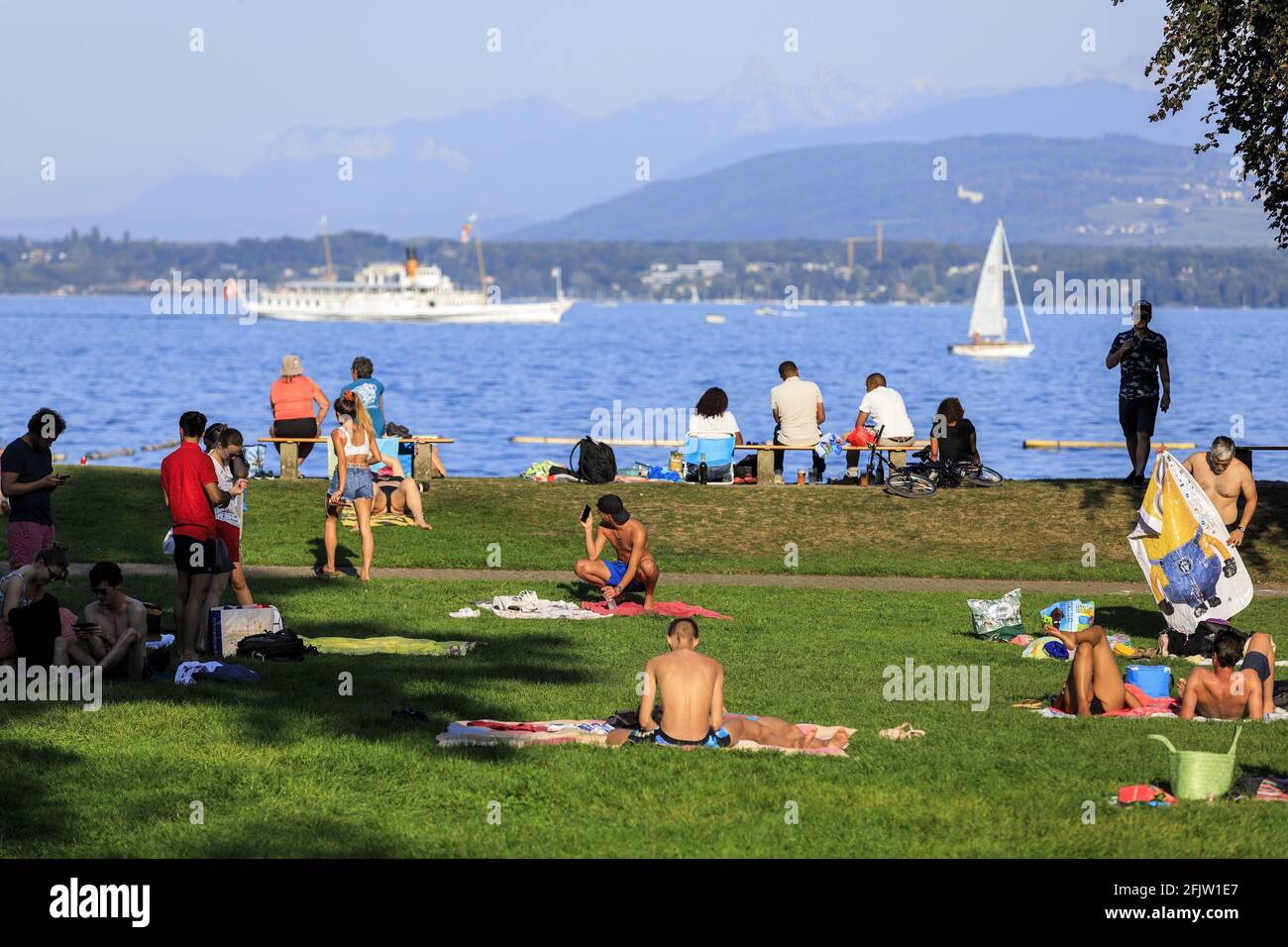 Suisse, canton de Genève, Versoix, Parc de Port Choiseul, plage de Versoix sur les rives du lac Léman Banque D'Images