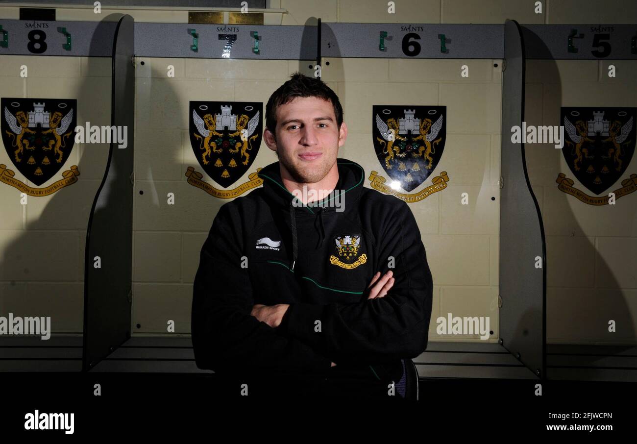 TOM WOOD DE NORTHAMPTON SAINTS RFC DANS LE DRESSING À PHOTOS DES JARDINS DE FRANKLIN DAVID ASHDOWN Banque D'Images