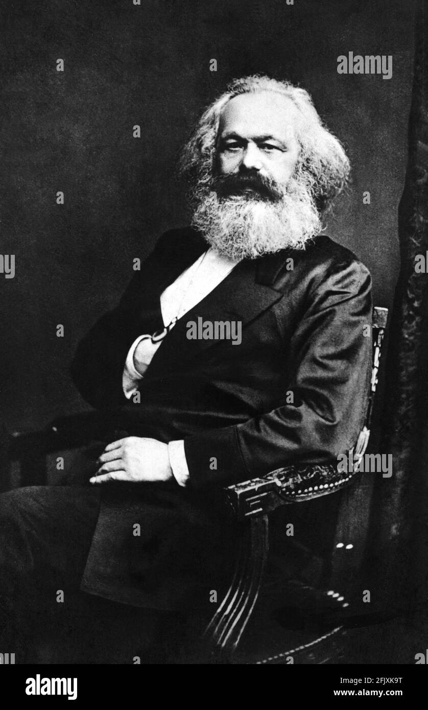1878 CA., ALLEMAGNE : le philosophe allemand , économiste et politicien KARL MARX ( 1818 - 1883 ) , auteur de DAS KAPITAL ( il CAPITALE ) et le manifeste du Parti comuniste avec Engels ( 1848 ) - FILOSOFO - IDEOLOGO - IDÉOLOGUE - POLITHO - POLITICA - ECONOMIA - ECONOMISTA - COMUNISMO - SOCIALISMO - PCI - PSI - P.C.I. - P.S.I. - PARTITO SOCIALISTA - PARTITO COMUNISTA - SINISTRA - portrait - barbe - cheveux blancs - capelli bianchi - ancien homme - uomo anziano vecchio --- Archivio GBB Banque D'Images