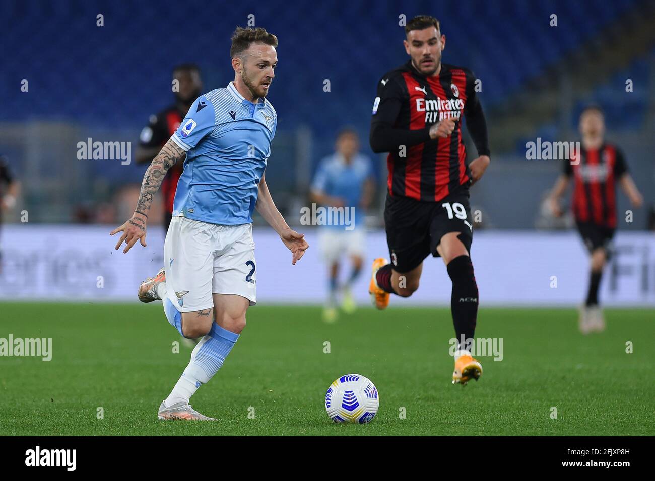 Rome, Latium. 26 avril 2021. Manuel Lazzari du Latium pendant la série italienne UN match de football SS Lazio / AC Milan dans le stade olympique à Rome, Italie, 26 avril 2021. Crédit : Agence photo indépendante/Alamy Live News Banque D'Images