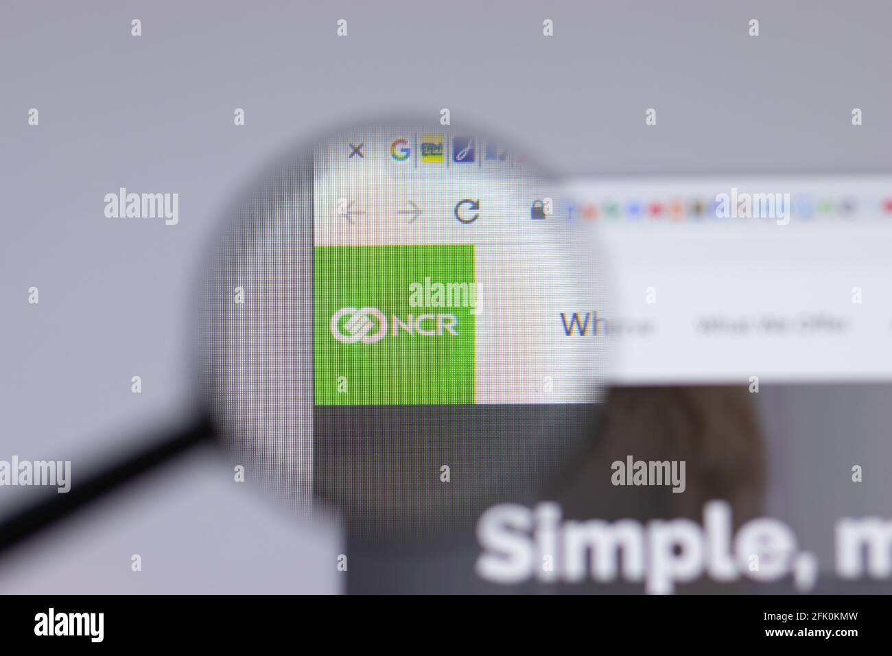 New York, États-Unis - 26 avril 2021 : gros plan du logo de NCR Corporation sur la page du site Web, Editorial Banque D'Images