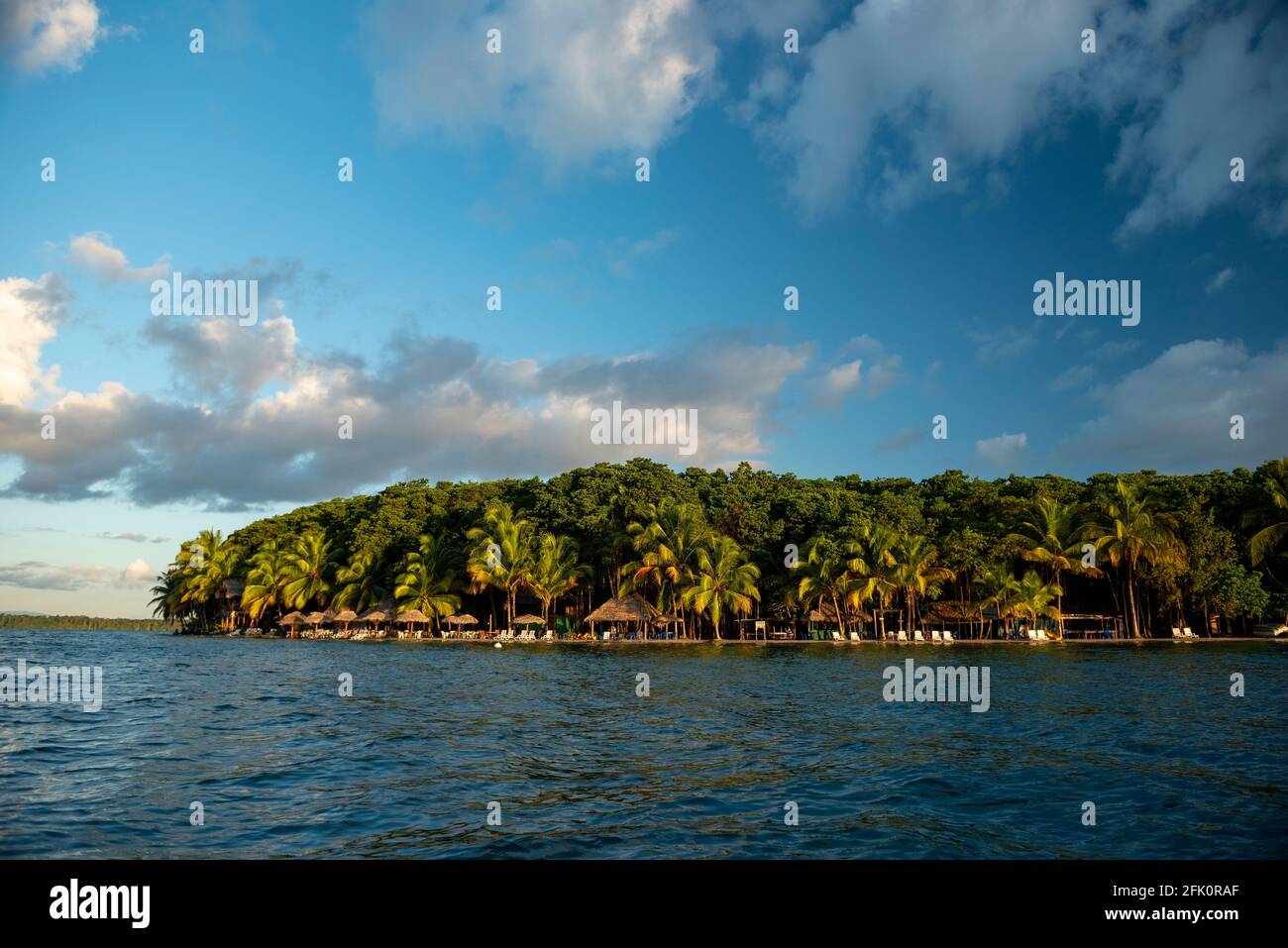 Starfish Beach au lever du soleil, île de Bocas del Toro, Panama, Amérique centrale Banque D'Images
