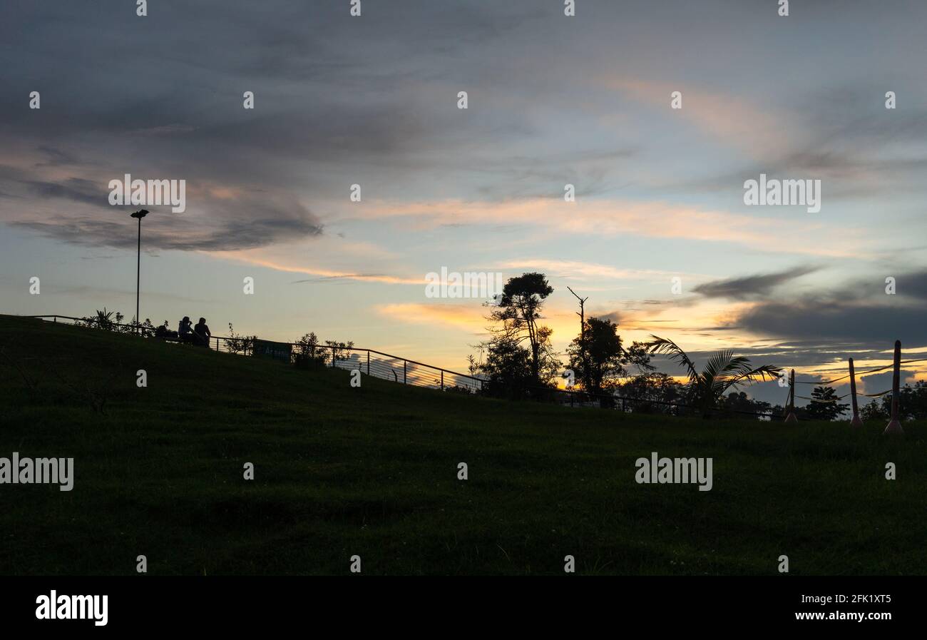 Beaux paysages naturels colombiens, villes, ciel bleu, animaux dans leur habitat naturel. Banque D'Images