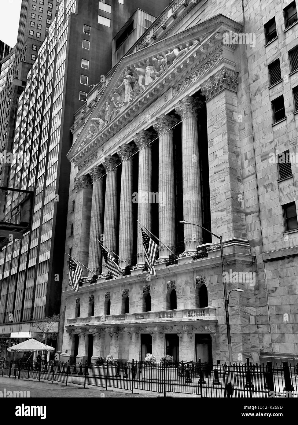Façade du bâtiment de la Bourse de New York dans le quartier financier du bas de Manhattan. Banque D'Images