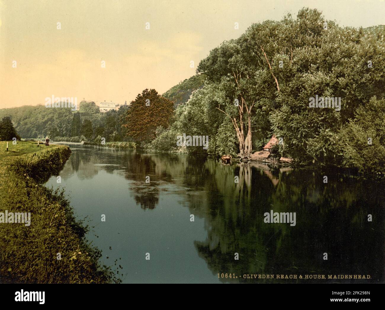 Cliveden Reach près de Maidenhead et de la Tamise vers 1890-1900 Banque D'Images
