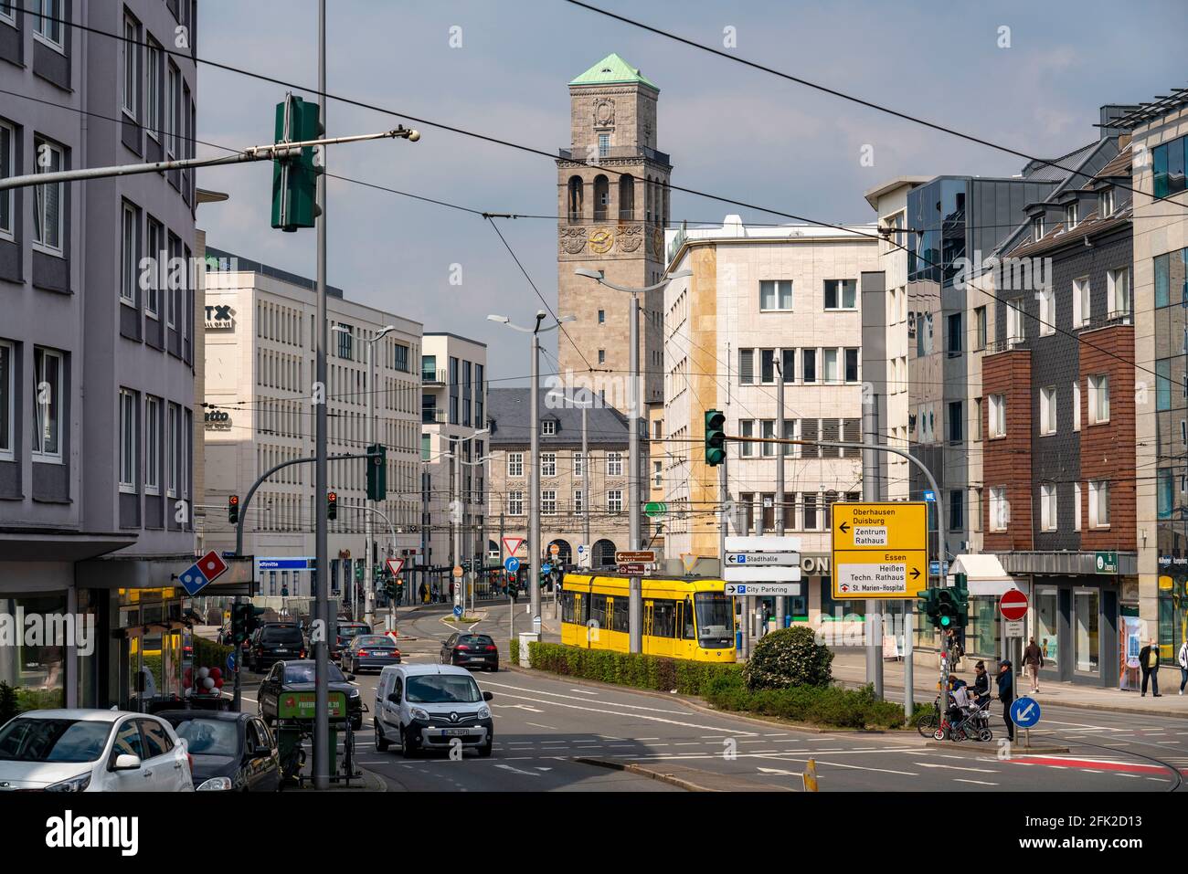 Le centreville de Mülheim an der Ruhr, FriedrichEbertStrasse, tour