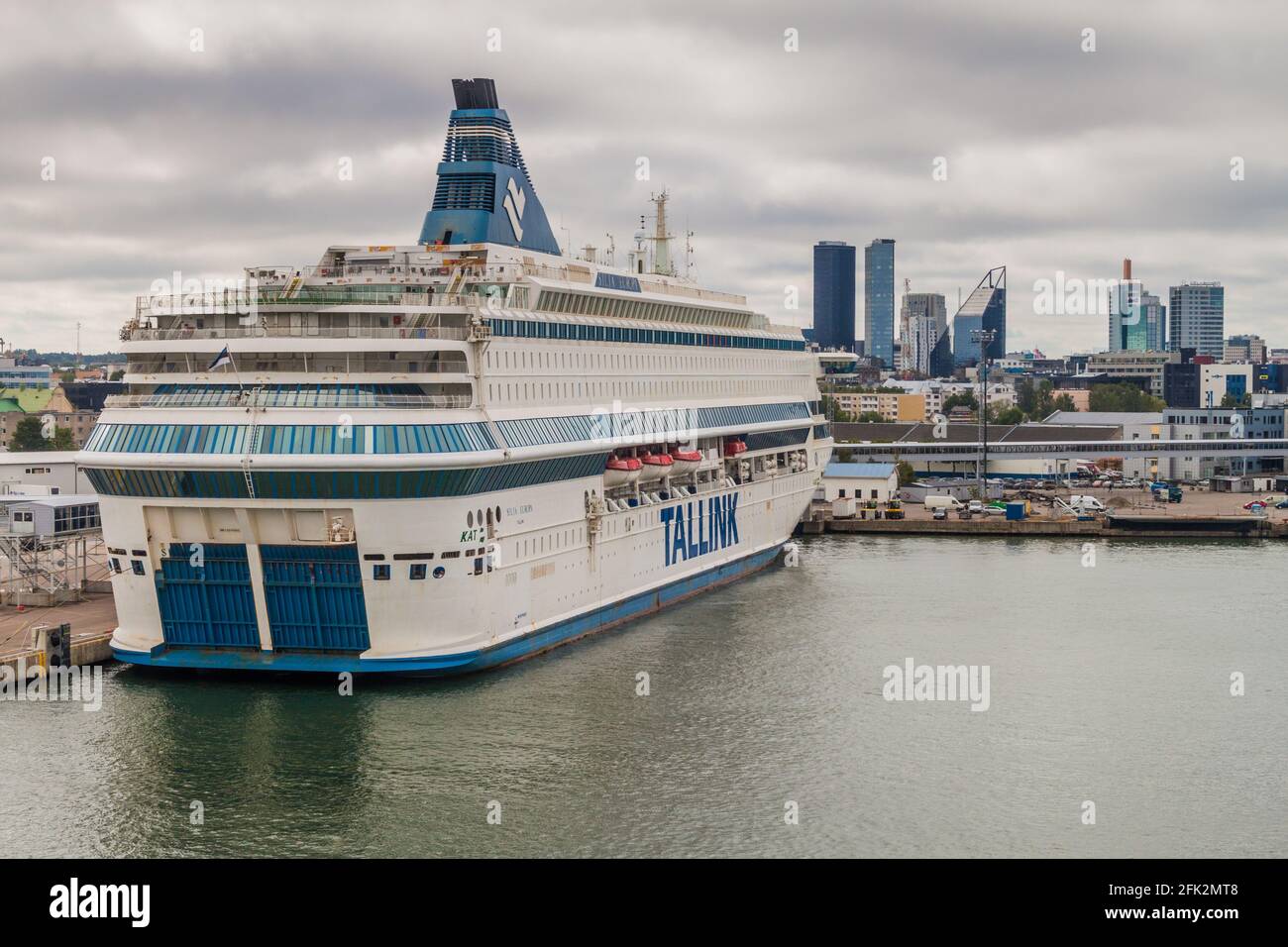 TALLINN, ESTONIE - 24 AOÛT 2016 : Mme Silja Europa cruiseferry, propriété de l'opérateur de ferry estonien Tallink dans un port de Tallinn. Banque D'Images