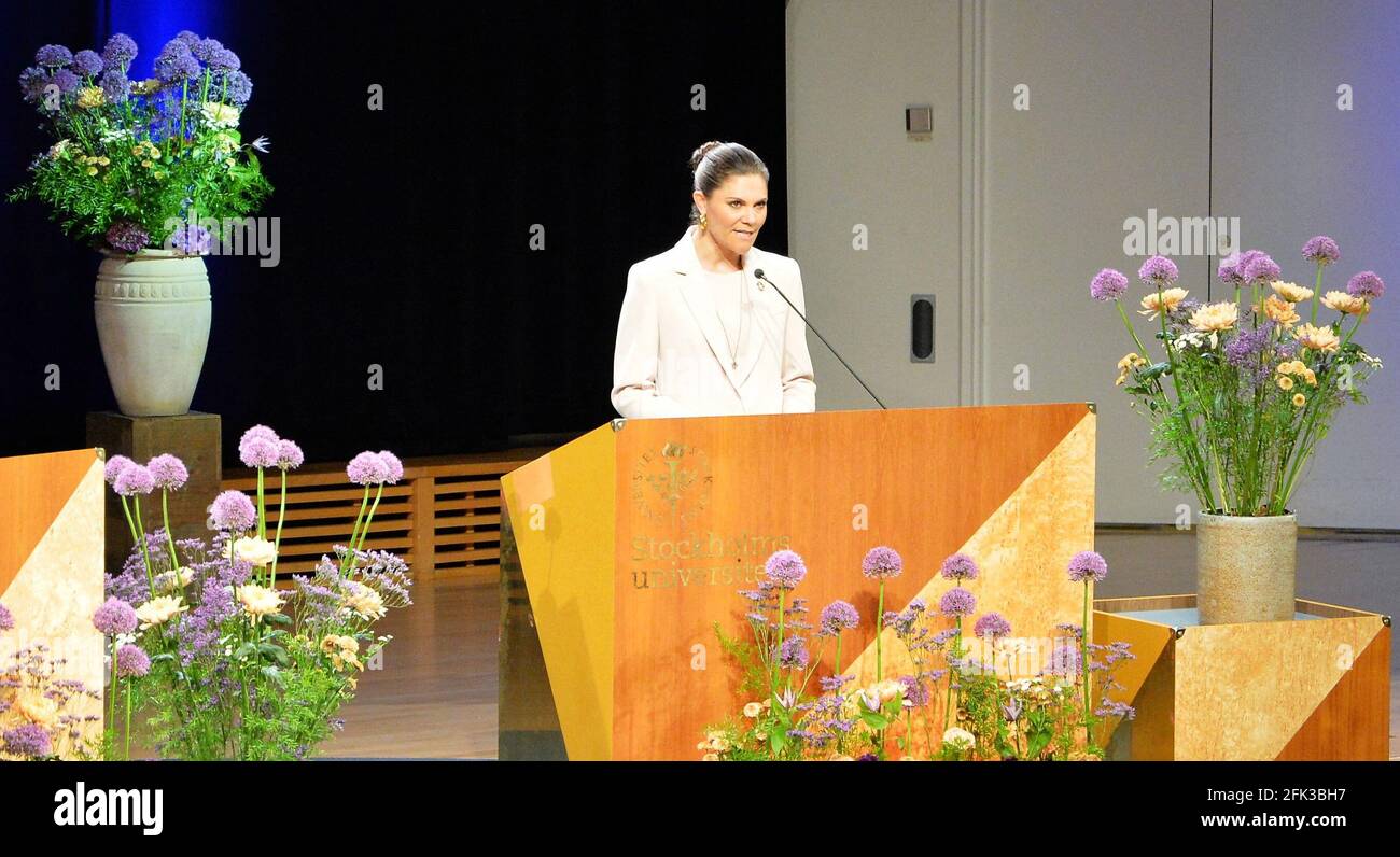 Stockholm, Suède, le 27 avril 2021. La princesse de la Couronne Victoria de Suède assiste au Sommet du prix Nobel et prononce son discours d'Aula Magna à Stockholm, en Suède, le 27 avril 2021. C'est la première présence publique de la princesse pour une longue période en raison de Corona. Photo de Peter Johansson/Stella Pictures/ABACAPRESS.COM Banque D'Images