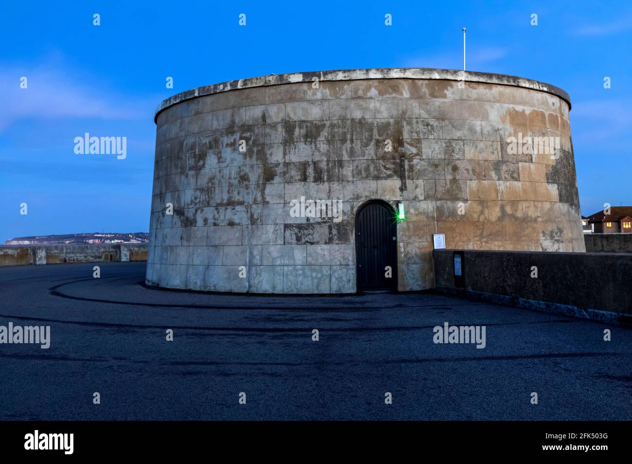 Angleterre, East Sussex, Seaford, Beach et Martello Tower Museum *** Légende locale *** Beach,Beaches,Britain,British,Coast,Coastal,East Sussex,England, Banque D'Images