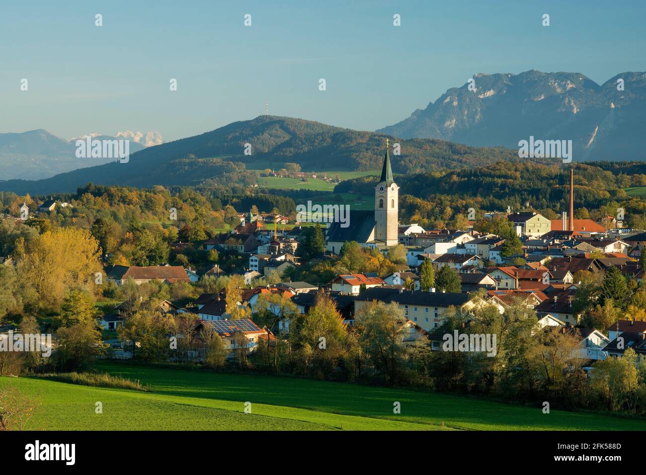 Herbstliches Panorama über Teisendorf Banque D'Images