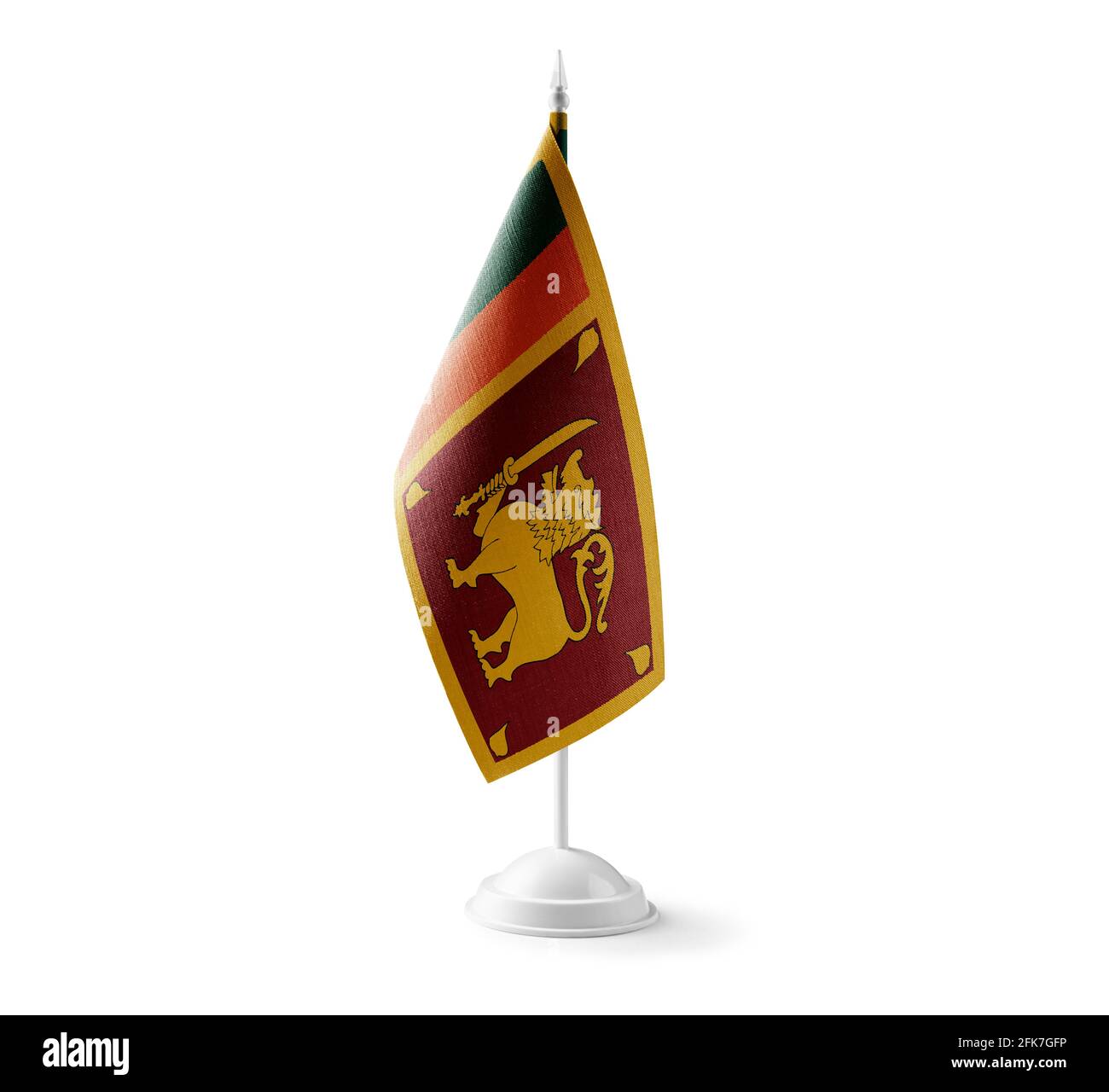 Petit drapeau national du Sri Lanka sur un blanc arrière-plan Banque D'Images