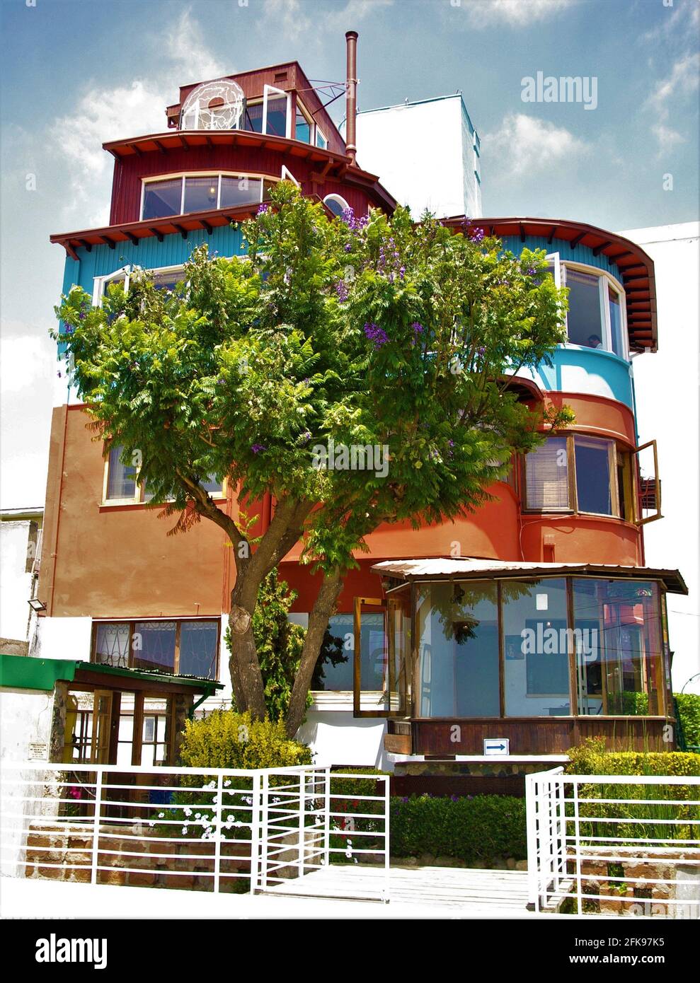 La Sebastiana, demeure du poète Pablo Neruda, Valparaiso, Chili, Amérique du Sud Banque D'Images