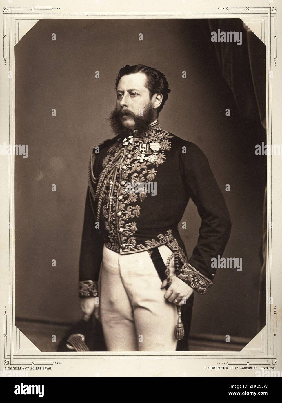 Marquis de Caux, Équerry de l'empereur. Photographie de Léon Crémière, photographe de l'empereur. Fait partie d'un portfolio de 40 portraits documentant des figures éminentes du second Empire. Paris, Fondation Napoléon Banque D'Images