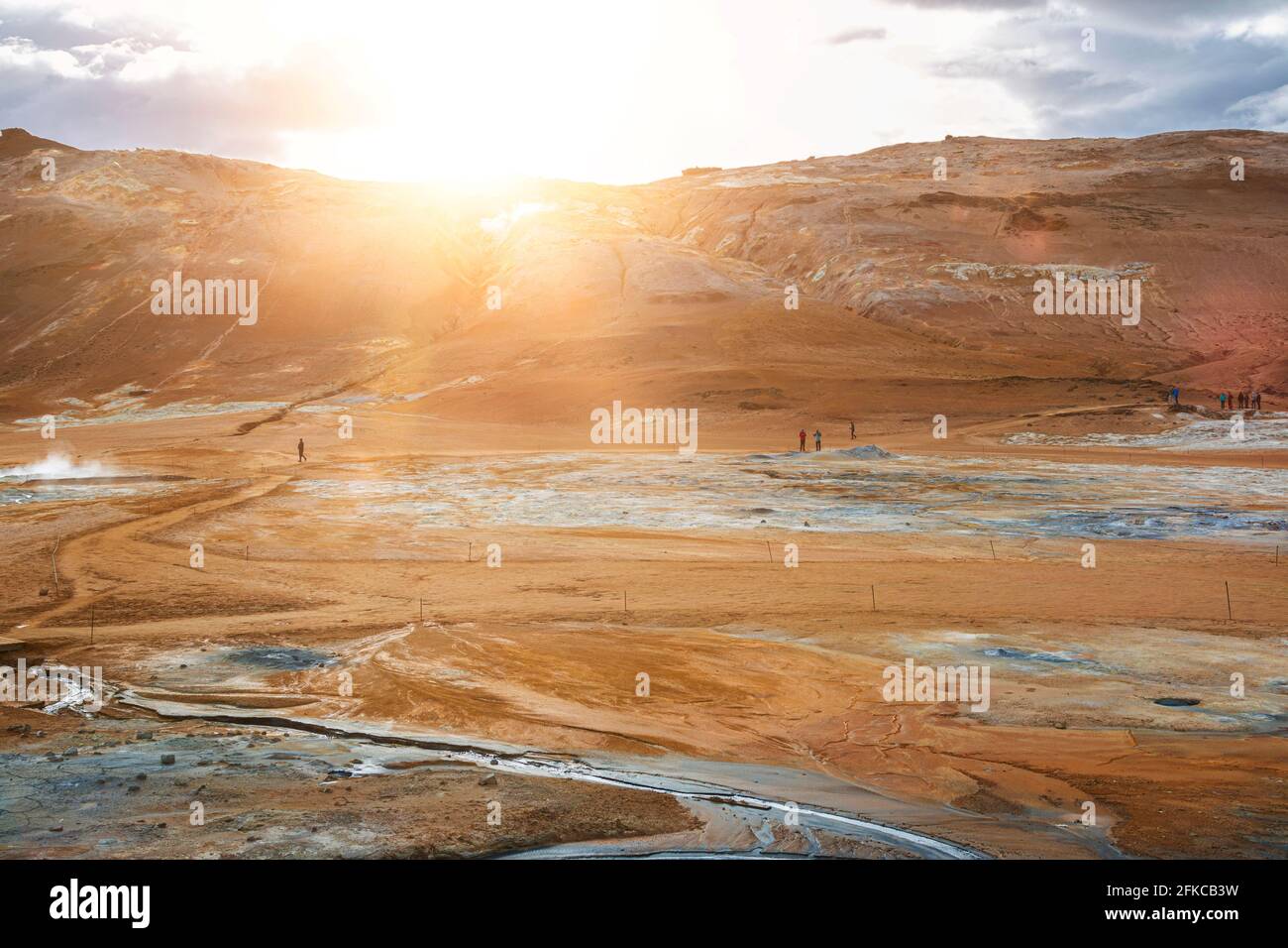 Les champs de soufre de Namafjall dans le paysage volcanique de Hverir En Islande Banque D'Images