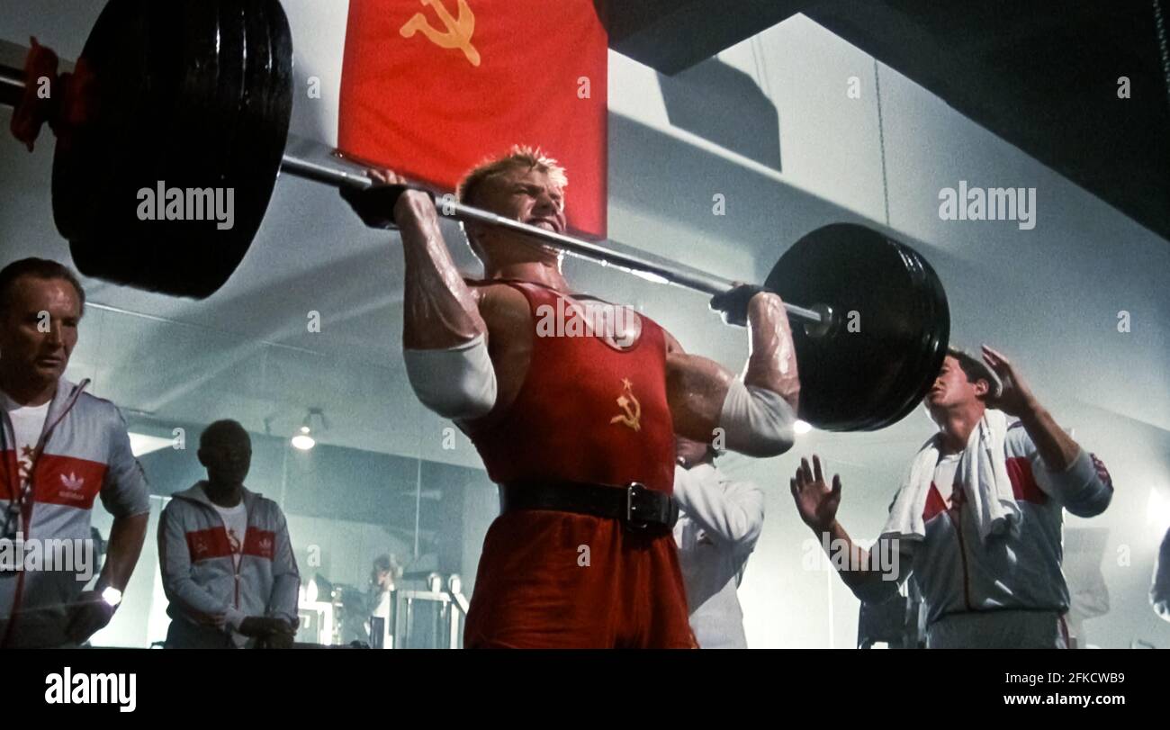 dolph lundgren poids