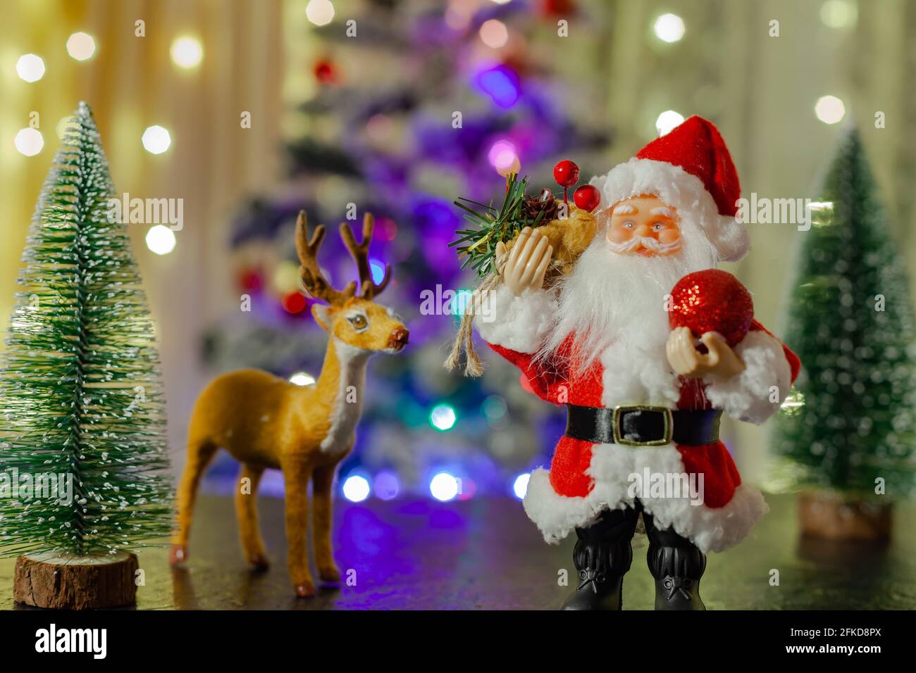 Le Père Noël et le cerf de Noël, espace copie Banque D'Images
