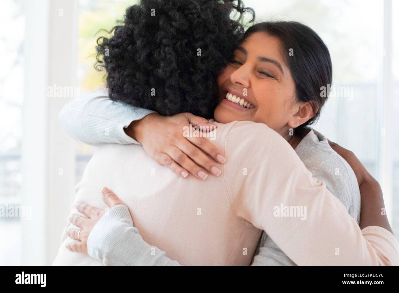 Amis de caresses Banque D'Images