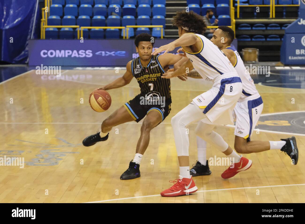 Levallois, hauts de Seine, France. 1er mai 2021. La pointe des EAUX DOMINIC de Chalons-Reims en action pendant le championnat de basket-ball français Jeep Elite entre Boulogne-Levallois et Chalons-Reims au stade Marcel Cerdan - Levallois France.Levallois a gagné 77:71 crédit: Pierre Stevenin/ZUMA Wire/Alay Live News Banque D'Images