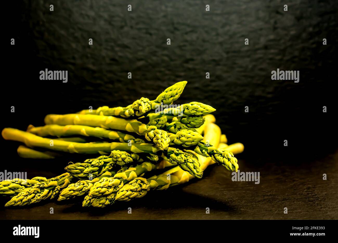 Légumes : asperges vertes Banque D'Images